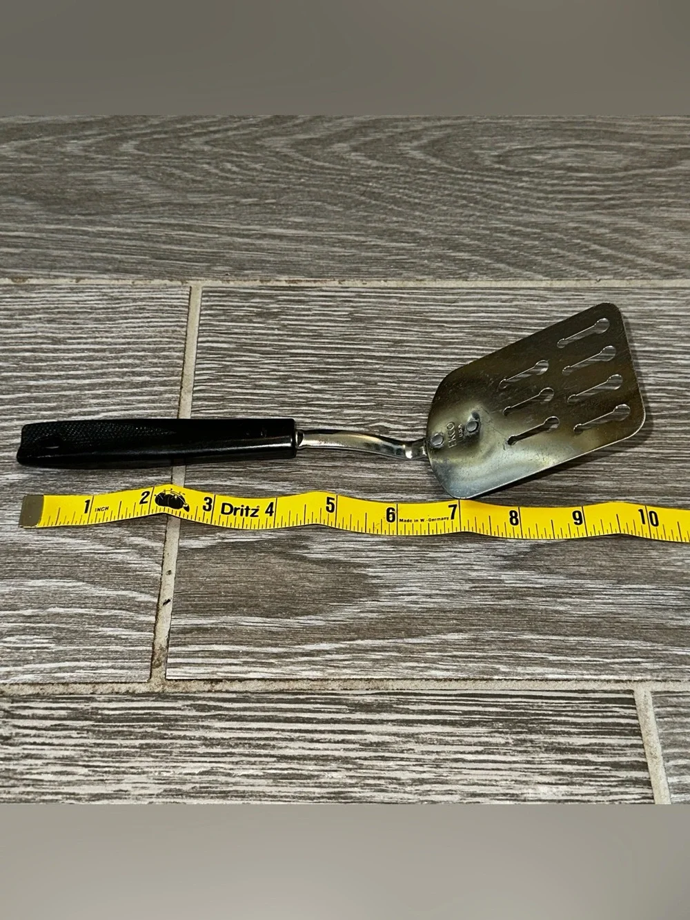 Ekco Keyhole Slotted Spatula Turner MCM Black Handle Made in USA Vintage Utensil